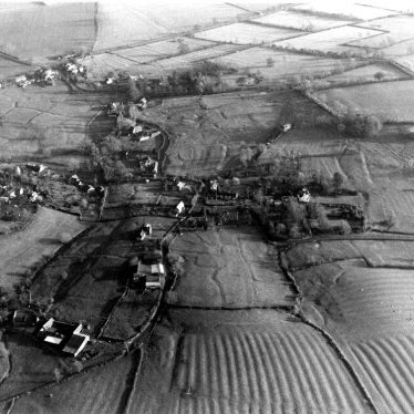 An aerial picture of Priors Hardwick | The Historic Environment Record aerial photograph collection.