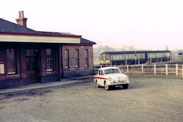 Photo of Bedworth Station