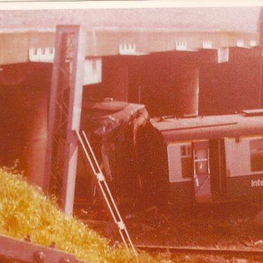 Nuneaton Train Crash 1975 | Picture courtesy of David Boneham, Nuneaton Memories