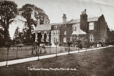 Moreton Morrell. Moreton Manor