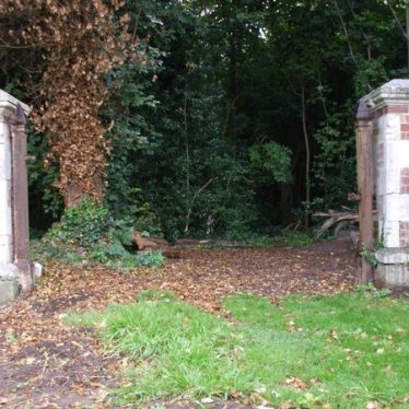 Two gate pillars with undergrowth | Image courtesy of Benjamin Earl