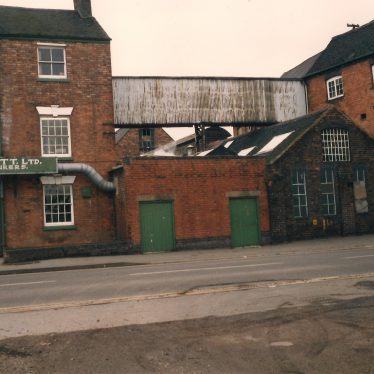 Vero and Everitts Factory, November 1987, before closure. | Photo courtesy of Friends of Atherstone Heritage
