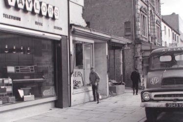 Photos of old Shops in Nuneaton: Then and Now
