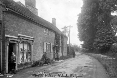 Memories of Abbot's Salford