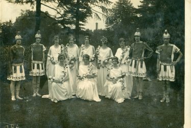 Leamington. Torchbearer's Pageant