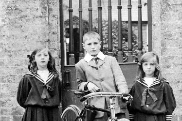 Leamington Spa.  Children