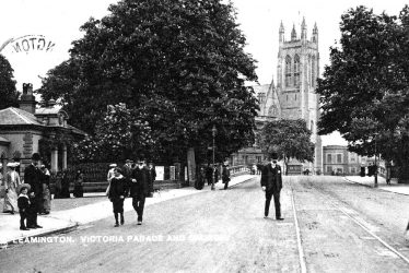 Leamington Spa.  Victoria Parade