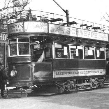Leamington Spa.  Avenue Road, tram