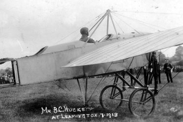 Leamington Spa.  Mr. B.C. Hucks in Bleriot flying machine