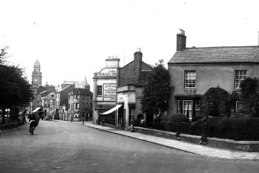 Leamington Spa.  Regent Grove and Holly Walk