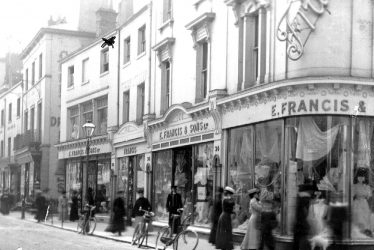Leamington Spa.  Bath Place