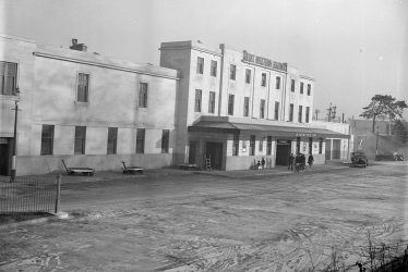 Leamington Spa.  Railway Station