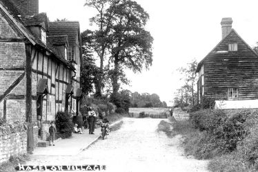 Haselor.  Village street