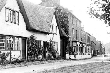 Hillmorton.  Thatched cottages