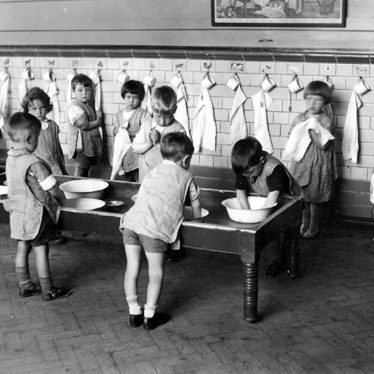 Bedworth.  George Street Infants School