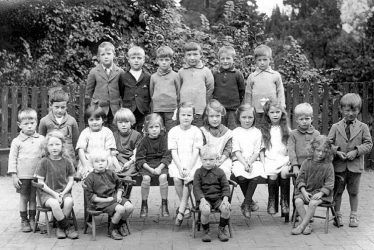 Temple Grafton.  Infants' School
