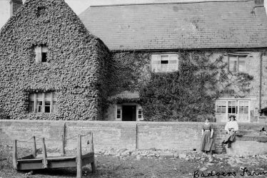 Idlicote.  Badgers Farm