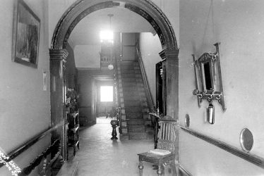Kenilworth.  Abbotsford School, interior