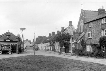 Kineton.  Southam Street