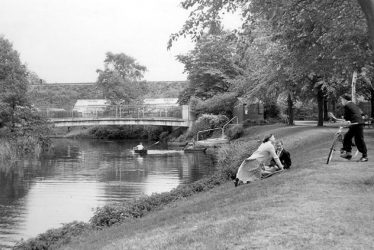 Nuneaton.  Riversley Park