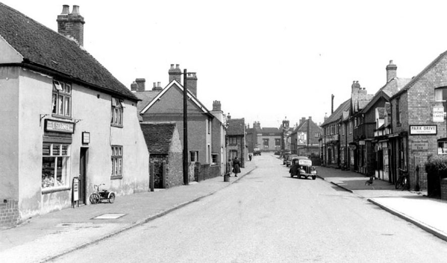Bridge Street, Polesworth.  1950s |  IMAGE LOCATION: (Warwickshire County Record Office)