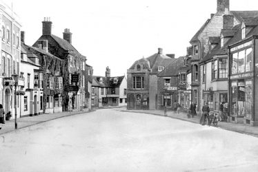 Shipston on Stour.  High Street