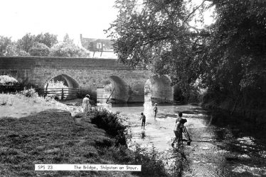 Shipston on Stour.  Bridge