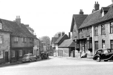 Warwick.  Mill Street