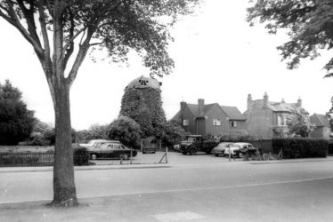 Leamington Spa.  Tachbrook Road