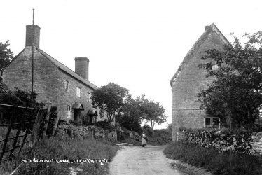 Lighthorne.  Old School Lane
