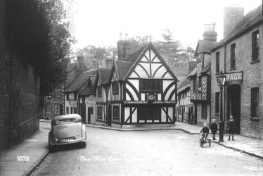 Warwick.  Castle Street, Oken's House
