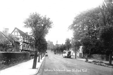 Warwick.  Stratford Road