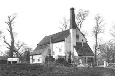 Clifford Chambers.  Clifford Mill