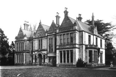 Ettington.  House