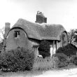 Hampton Lucy.  Thatched cottage