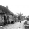 Ilmington.  Thatched cottages