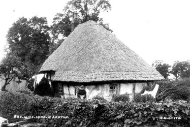 Long Marston.  Beehive Cottage