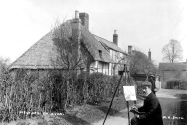 Welford on Avon.  Artist at work