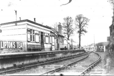Stretton on Fosse.  Railway Station