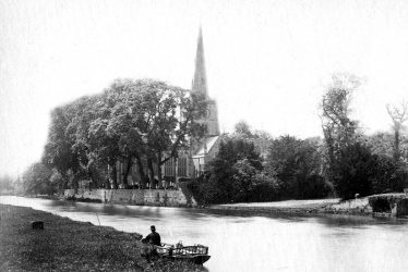 Stratford upon Avon.  Holy Trinity Church