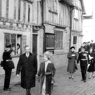 Warwick.  Lord Leycester Hospital. Visit of Queen Mother