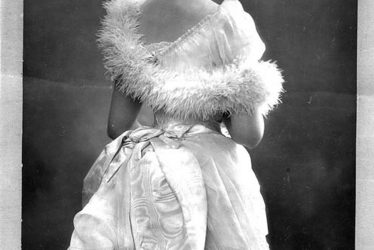 Warwick.  Portrait of Frances, Countess of Warwick