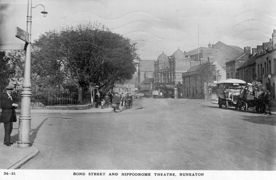 Bond Street and the Hippodrome Theatre, Nuneaton.  1926 |  IMAGE LOCATION: (Warwickshire County Record Office)