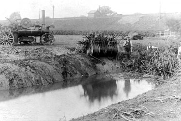 Nuneaton.  Ploughing engine