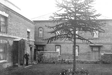 Bedworth.  Old Meeting Chapel