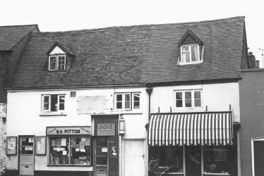 Southam.  High Street, nos. 4&5