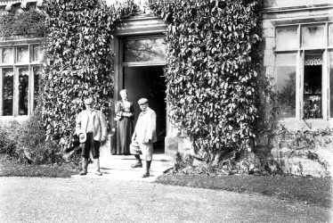 Warwick.  Woodloes House