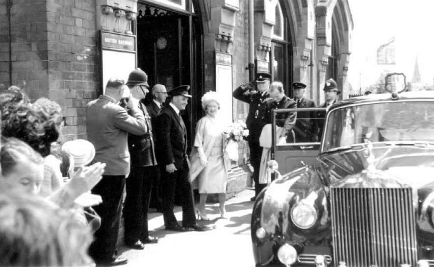 Her Majesty, Queen Elizabeth, The Queen Mother leaving Kenilworth Station on her way to visit The Royal Show at Stoneleigh.  July 9th 1964 |  IMAGE LOCATION: (Warwickshire County Record Office) PEOPLE IN PHOTO: Elizabeth, The Queen Mother