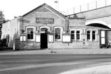 Leamington Spa.  Milverton Railway Station