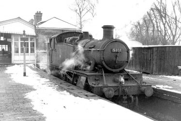 Warwick.  Railway Station
